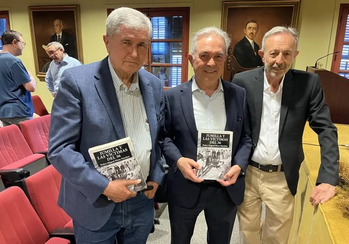 Academia Alfonso X El sabio. Presentación.